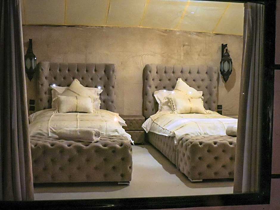 The Luxury ERG Safari Camp