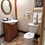 Vinehurst Inn & Suites