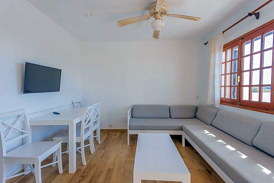 Apartamentos Son Bou Gardens