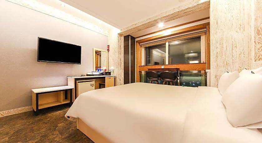 Hotel TopsVille (Korea Quality)