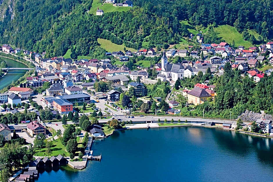 Landhotel Post Ebensee am Traunsee ***S