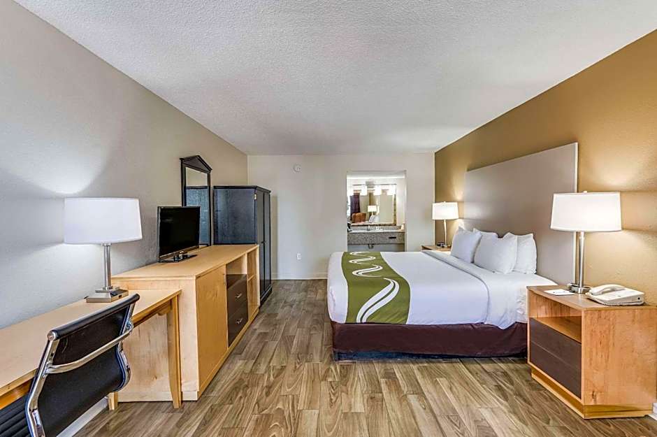 Quality Inn & Suites Hot Springs-Lake Hamilton