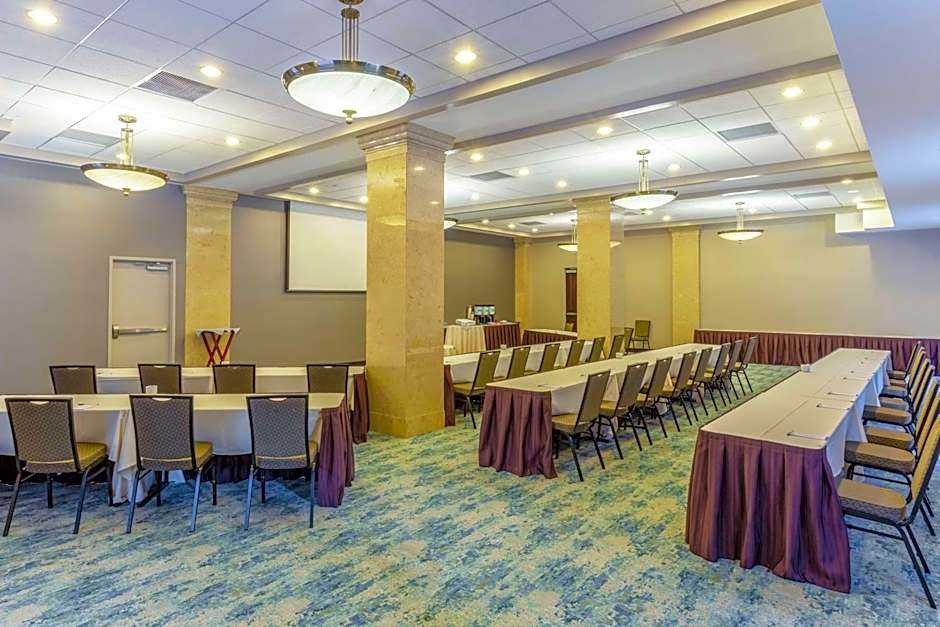 Hilton Garden Inn Indianapolis Downtown