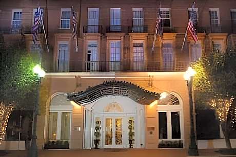 The Lafayette by LuxUrban