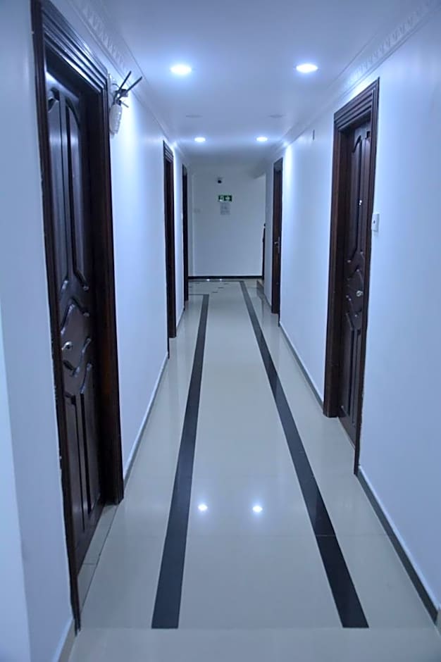 Saasha City Hotel