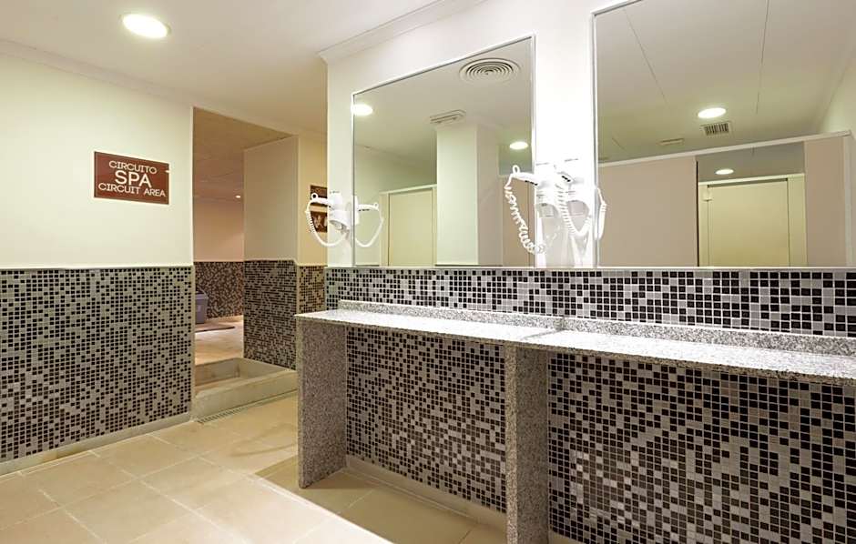 Senator Cadiz Spa Hotel