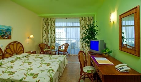 Double room with Sea View for Single Use