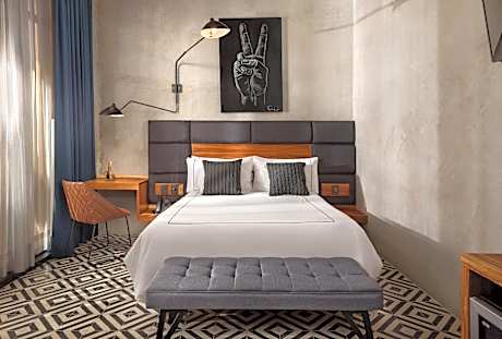 Comfort Room