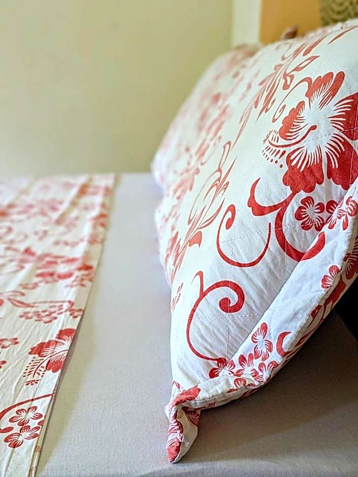 Casa das Irmãs - Só Mulheres - Women Only