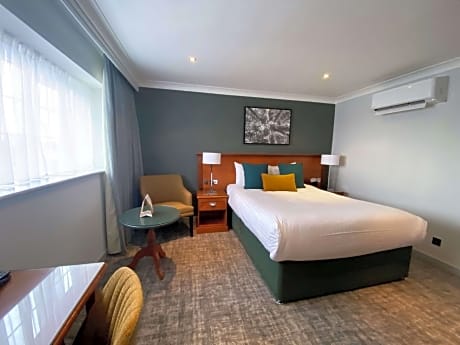 Executive Room with 1 Double Bed