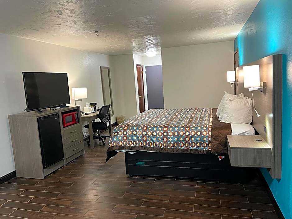 Baymont by Wyndham Bellevue - Omaha