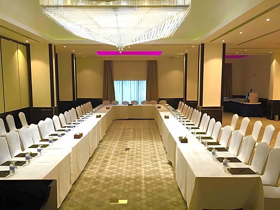 Zara Continental Hotel