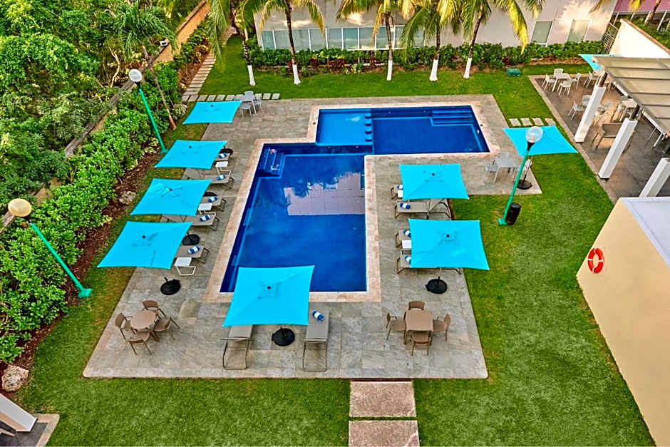 City Express by Marriott Playa Del Carmen