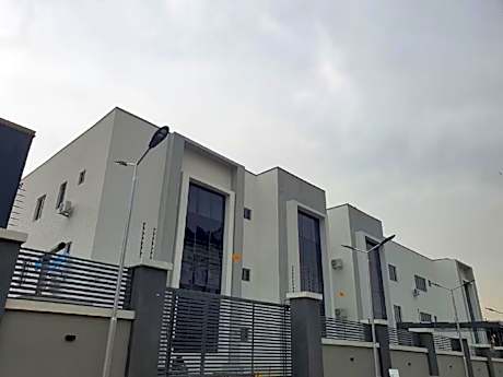 TRANQUILA HOTEL AND SUITES