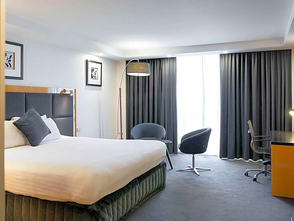 Adelaide Rockford Hotel