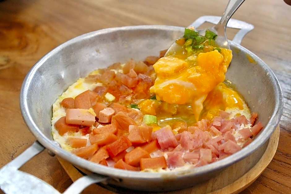 S2 Hotel - SHA Plus Certified