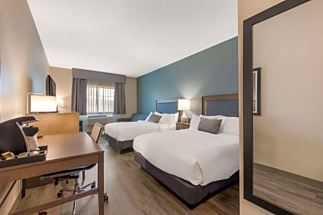 Queen Room with Two Queen Beds with Sofa Bed