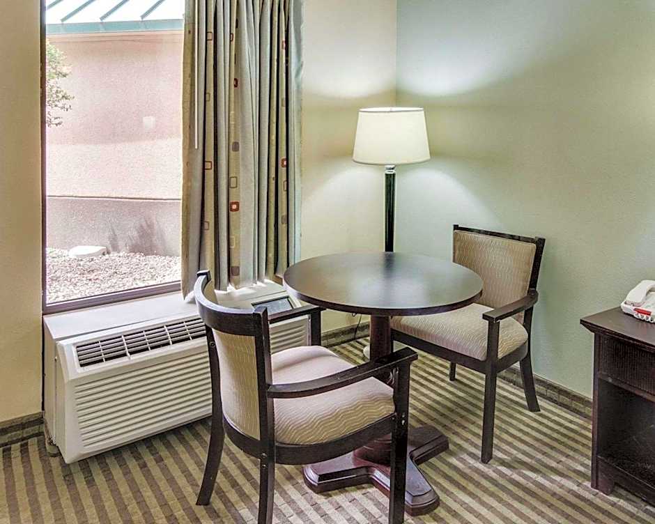 Quality Inn Mt. Pleasant