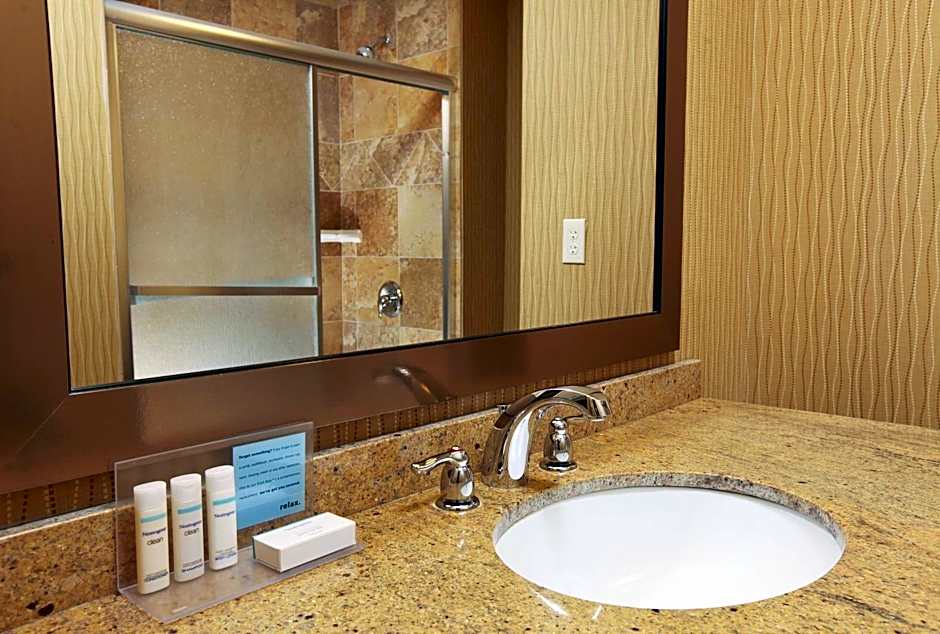 Hampton Inn & Suites by Hilton Fargo Medical Center