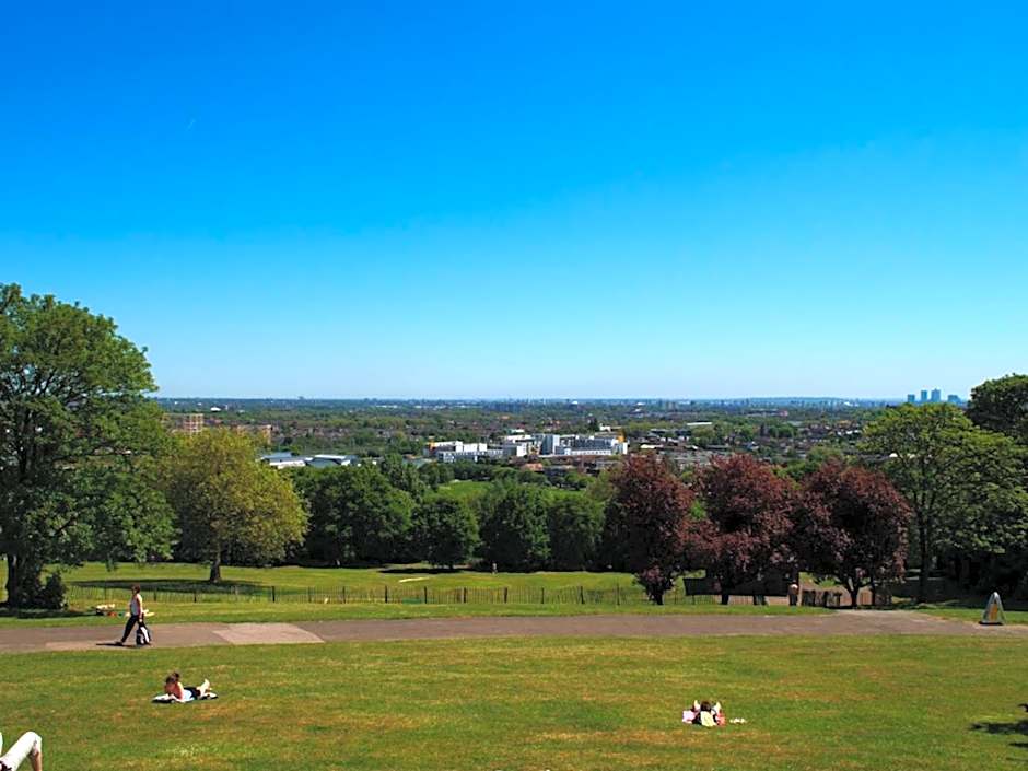 Roseview Alexandra Palace Hotel