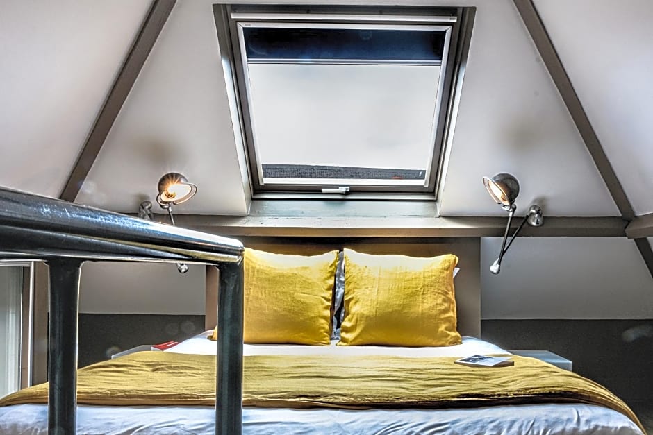 La Femme d'à Côté