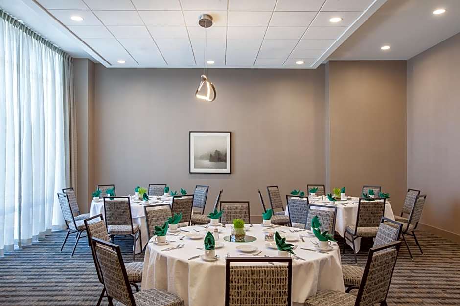 Holiday Inn Cleveland Clinic By IHG
