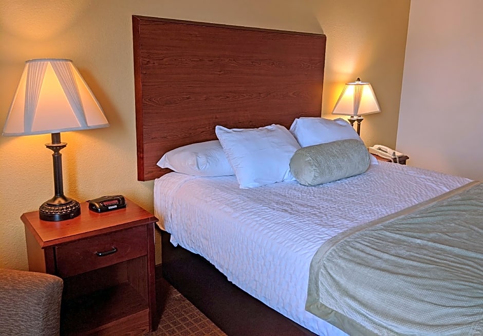 Rodeway Inn & Suites Hoisington