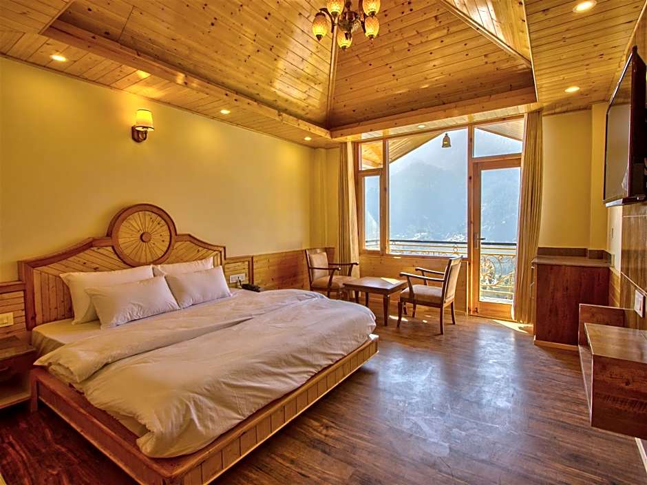 Golden Peak Manali