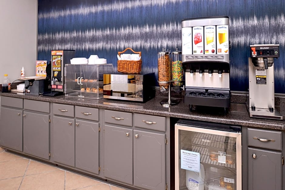 Americas Best Value Inn - Monroeville