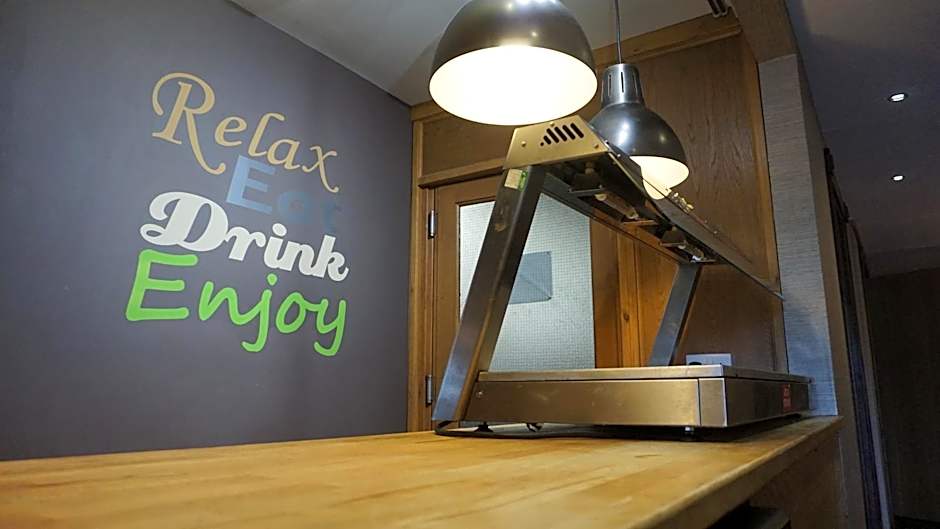 The Gulliver's Hotel