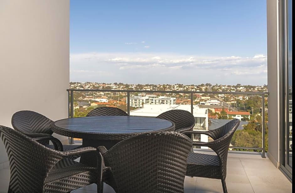 Ramada by Wyndham VetroBlu Scarborough Beach