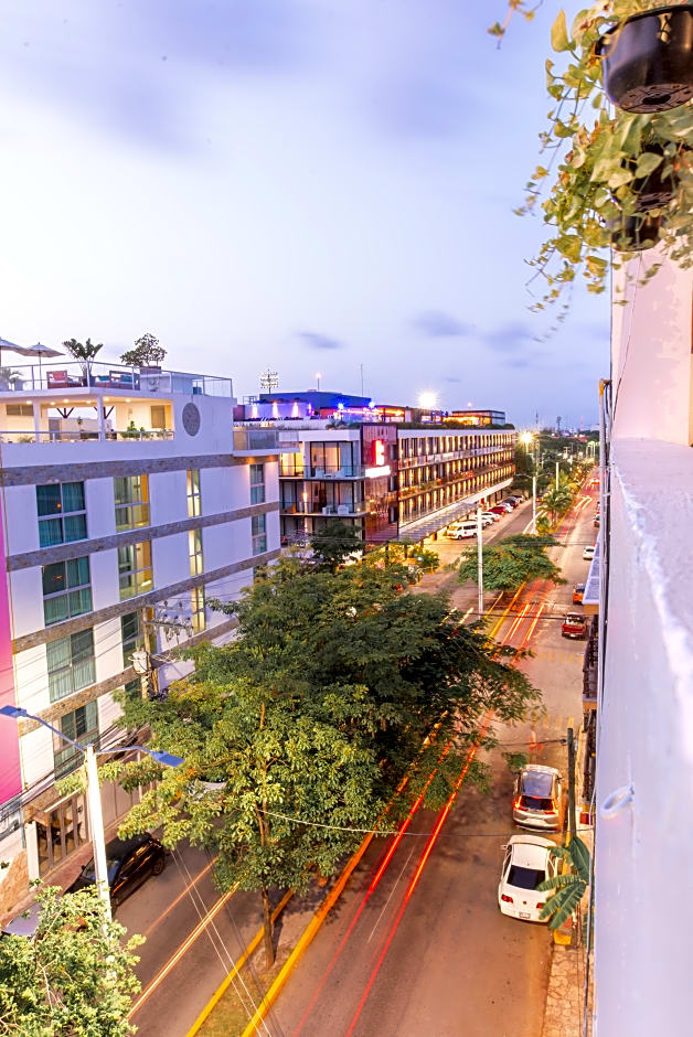 Soho Playa Hotel