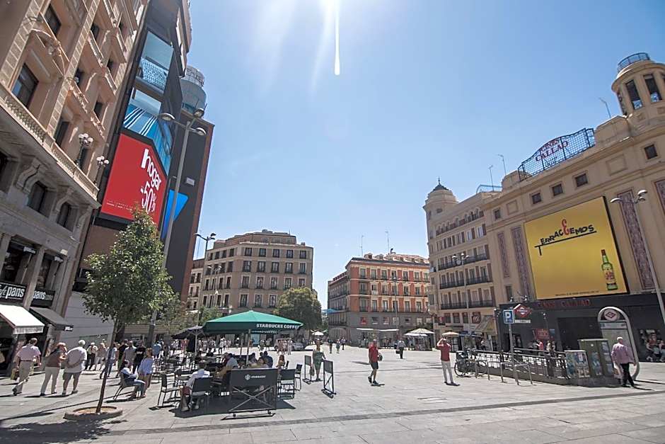 Petit Palace Plaza España