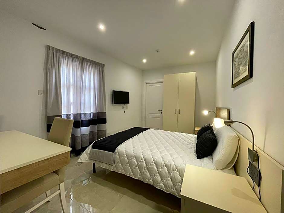 La Reggia Seaview Guesthouse