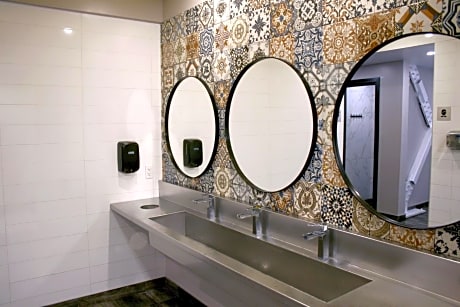 Bed in 12-Bed Mixed Dormitory Room