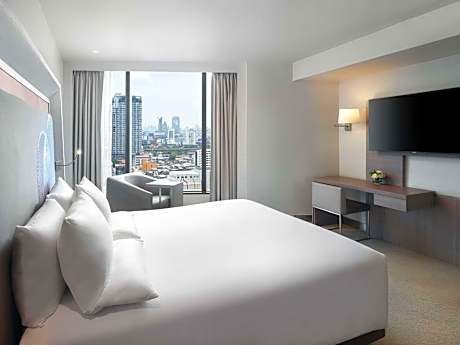 Standard Double Room with City View