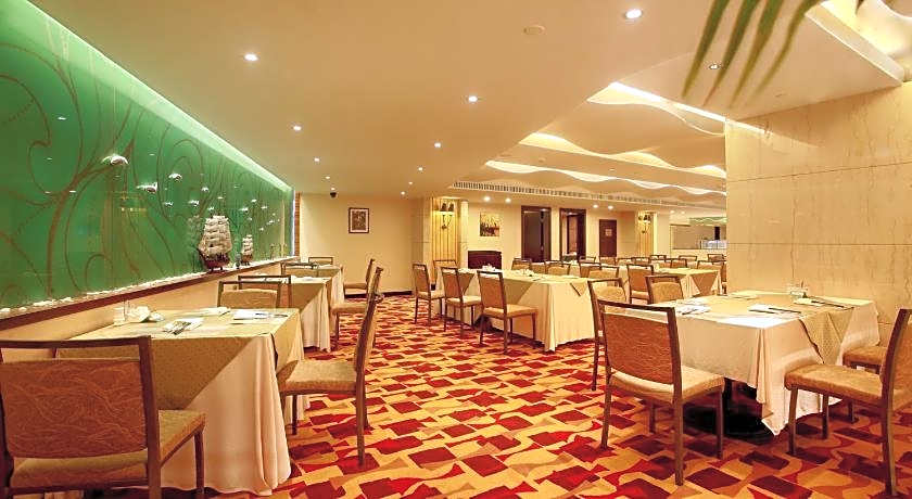 Lijiang Waterfall Hotel