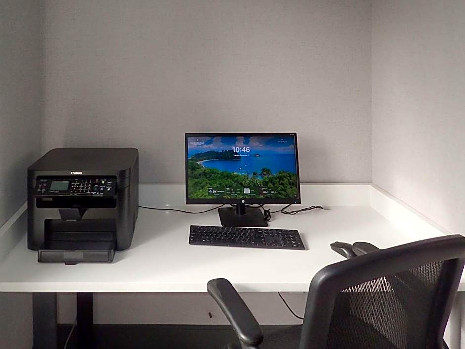 Brentwood Suites, Ascend Hotel Collection