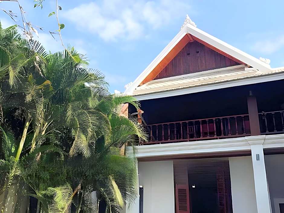 wisdom mystery hotel