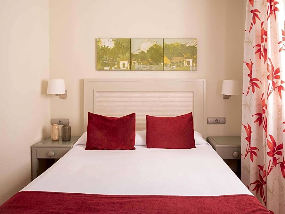 Ona Marinas de Nerja Spa Resort