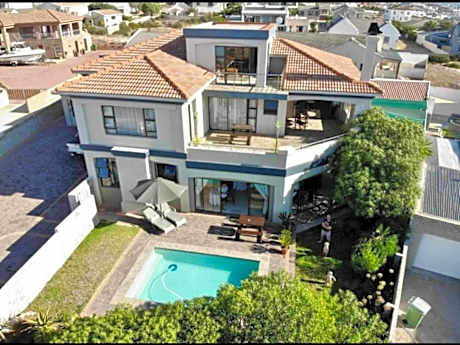 Alabaster Luxe Villa