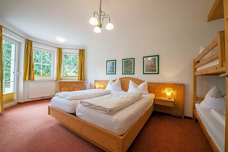 Landhaus Charlotte am Geigenbuehel -Apartments