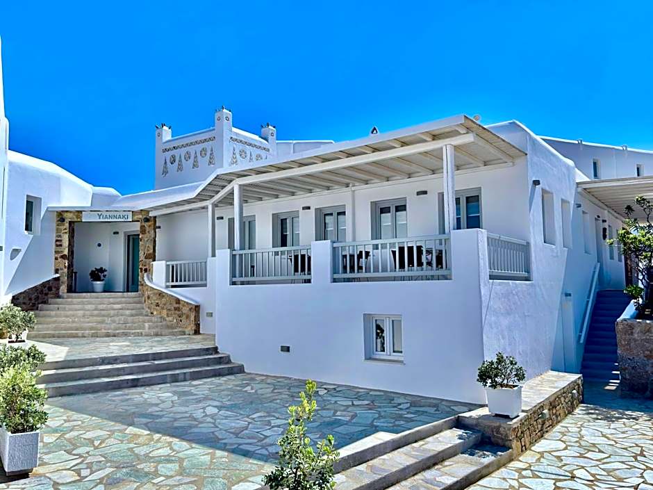 Yiannaki Hotel
