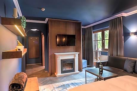 Superior Double Room with Balcony