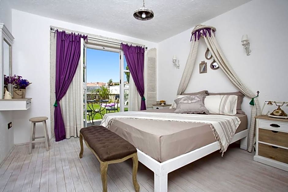 Hane Alaçatı Boutique Hotel