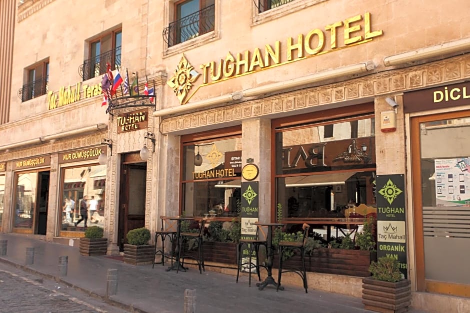 Tuğhan Hotel