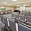 Embassy Suites By Hilton Hotel Tampa-USF/Near Busch Gardens