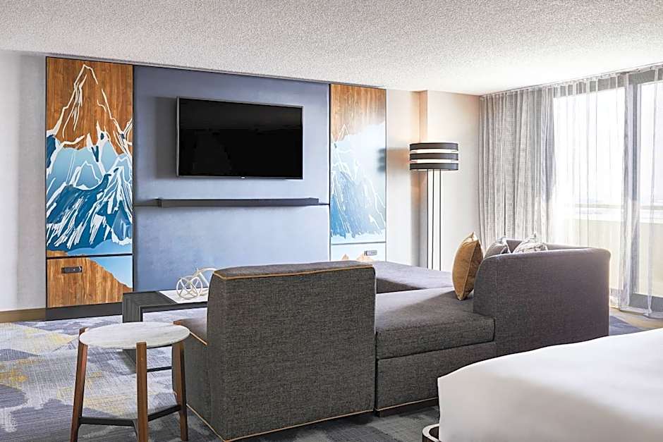 Renaissance Denver Hotel & Conference Center