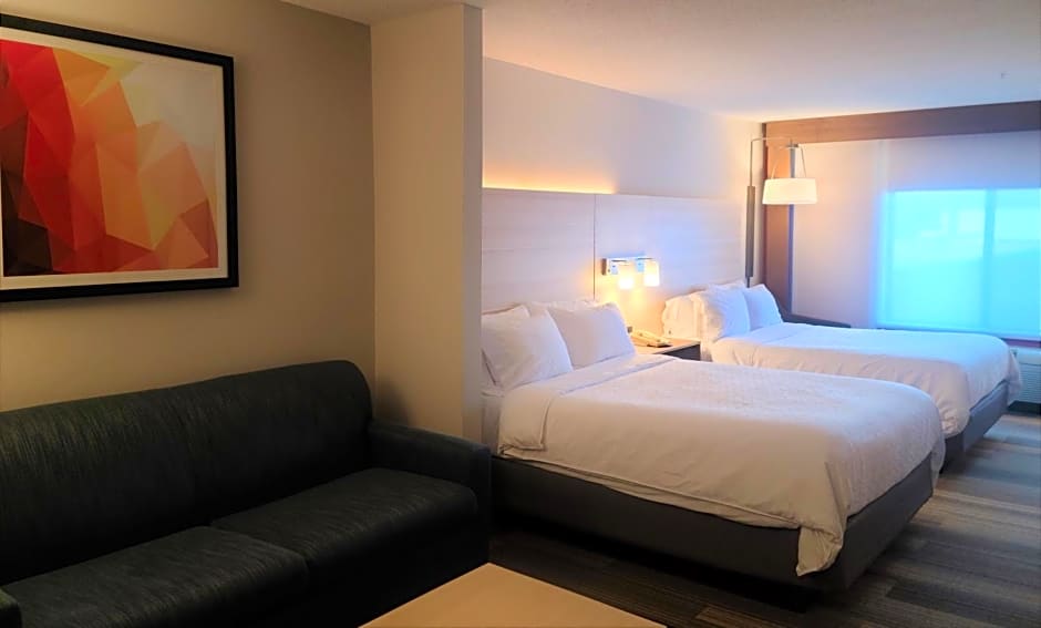 Holiday Inn Express Lordstown Newton Falls Warren By IHG