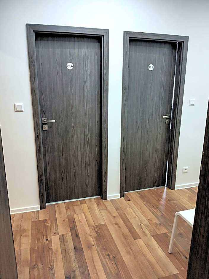 Dimael Hostel & Apartments